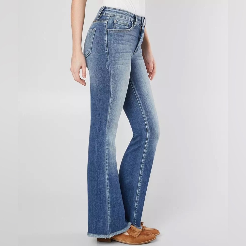 Signature High Rise Flare Stretch Jean - Picture 5 of 10